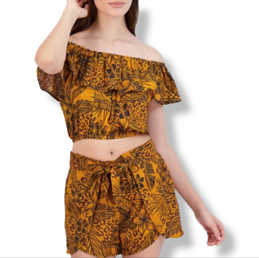 BCBGeneration Jungle Queen Tropical Print Off the Shoulder Crop Top, Various